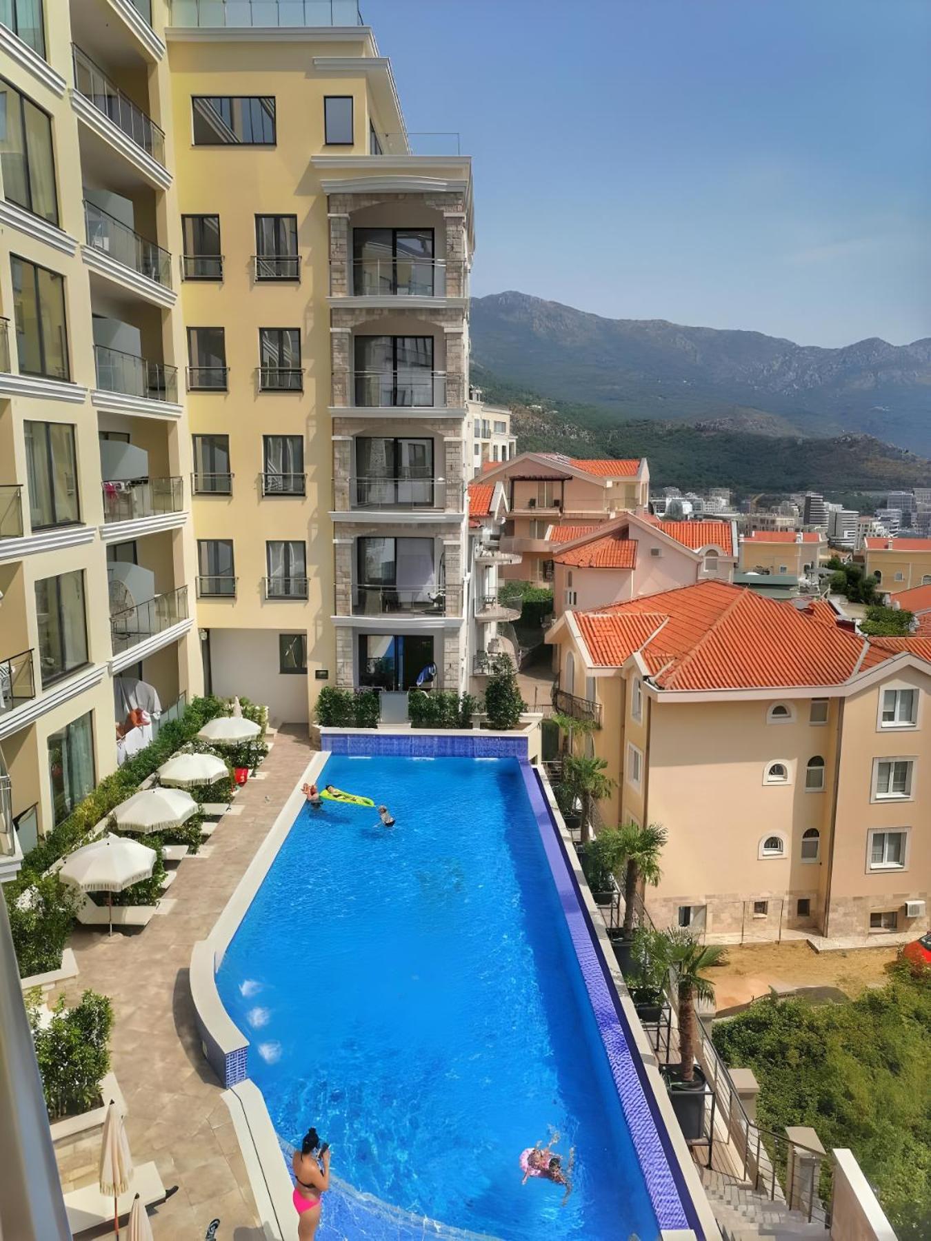 The Dream Getaway & Spa By Devasco Becici  Exterior photo